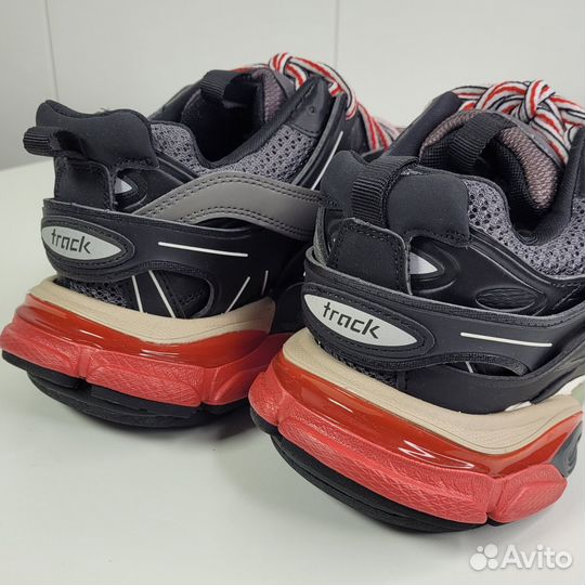 Кроссовки Balenciaga Track 1