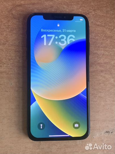 iPhone X, 64 ГБ