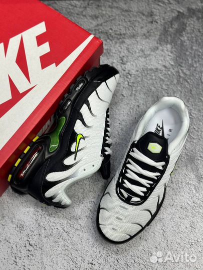 Кроссовки Nike air max plus