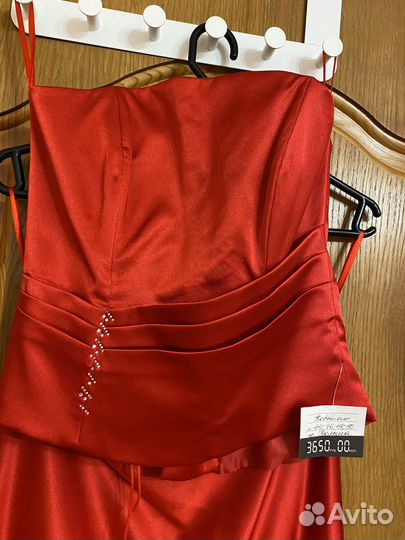 Вечерний костюм