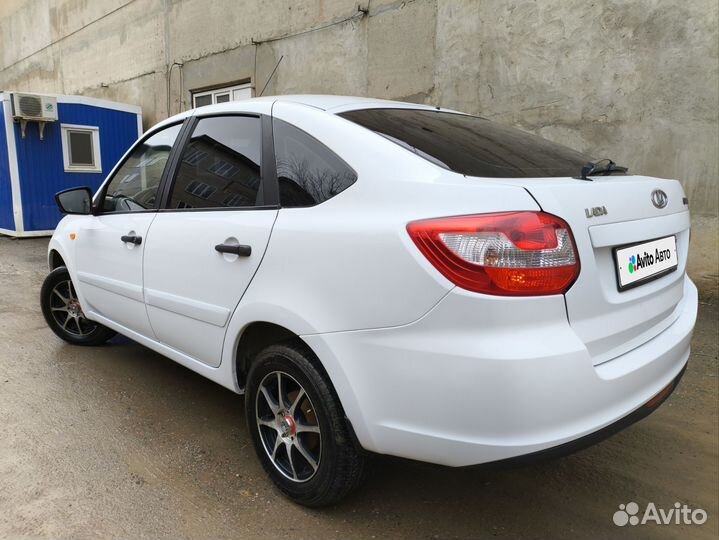 LADA Granta 1.6 МТ, 2014, 194 000 км