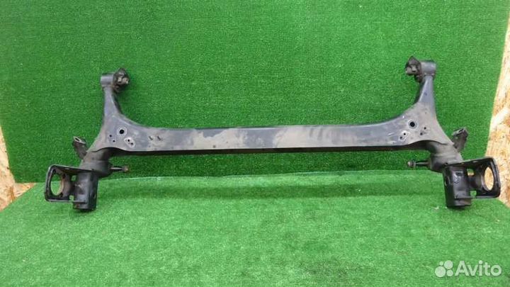 Балка задняя Toyota Wish ZGE20 2ZR-FAE 2011/03