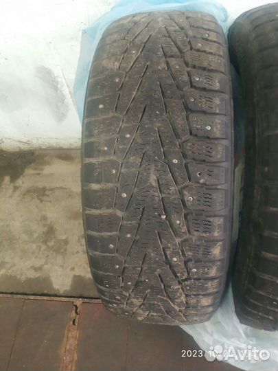 Nokian Tyres Hakkapeliitta 7 SUV 225/60 R17