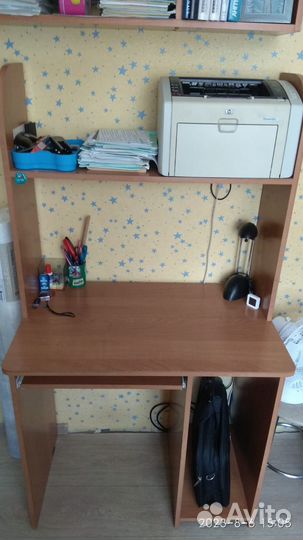 Компьютерный стол. Бесплатно