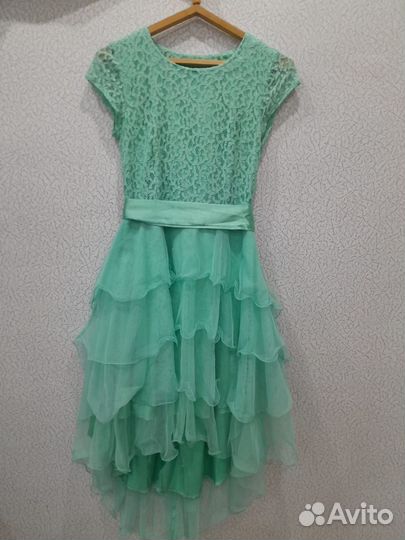 Платье женское 46 48