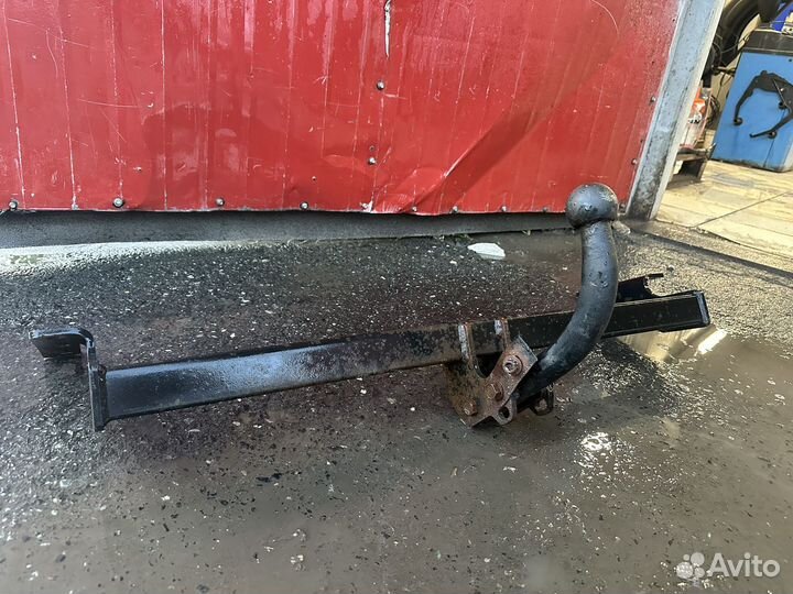 Фаркоп для Chevrolet Lacetti седан 2004-2013