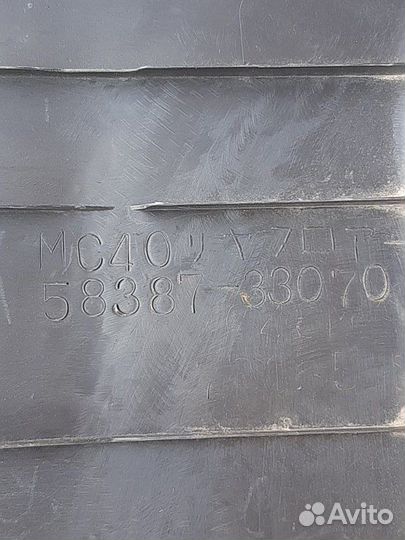 Обшивка багажника Toyota Camry XV30