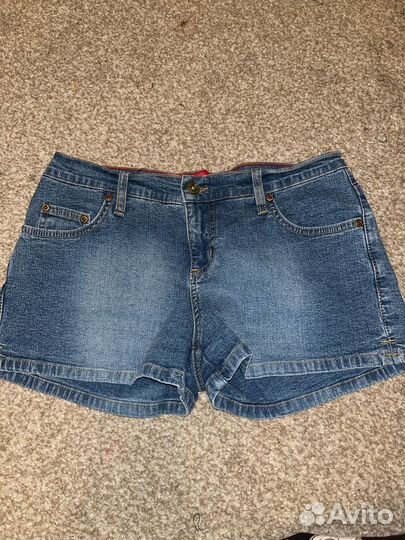 Джинсовые шорты