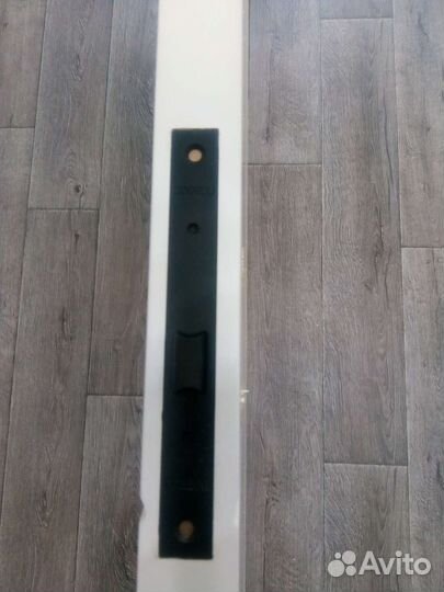 Установка межкомнатных дверей