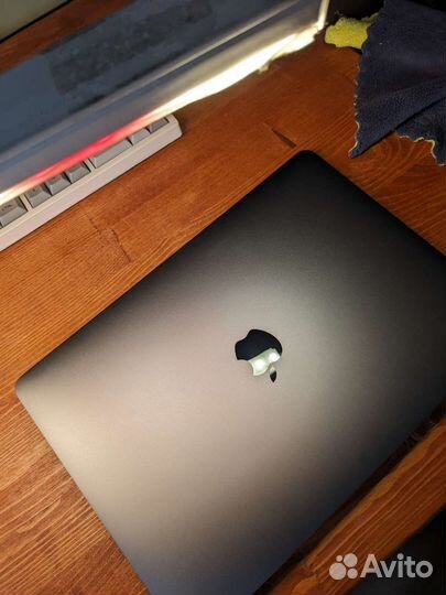 Apple MacBook Pro 13 2017 8/128 Space Gray