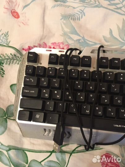 Клавиатура с подсветкой