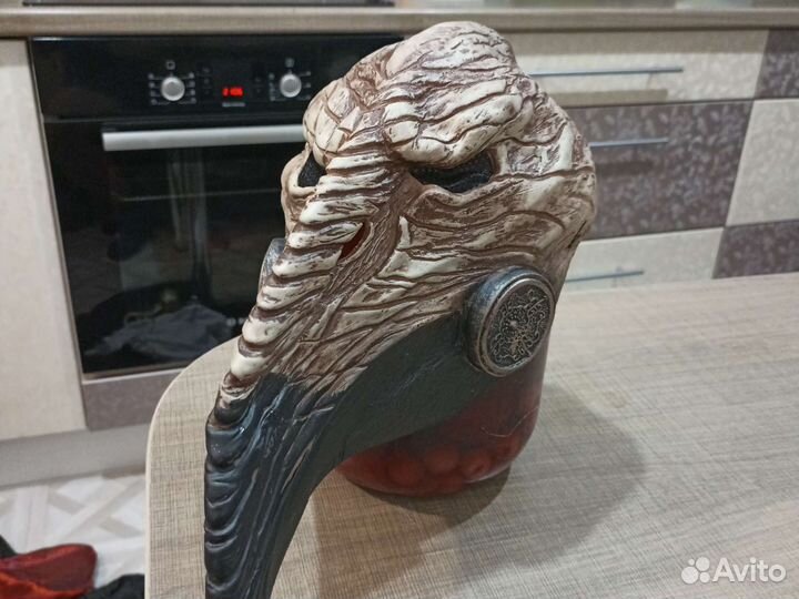 Маска, маскарадные костюмы