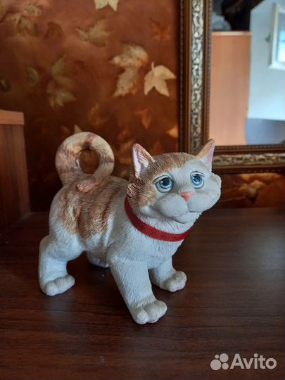 Кошка сувенир