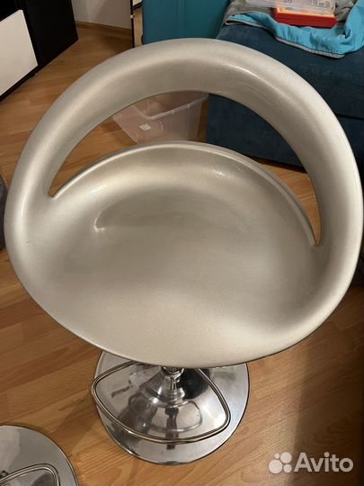 Барный стул