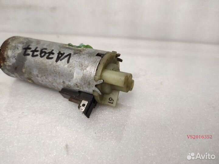 S2016352 Мотор регулировки сиденья audi A6 C5