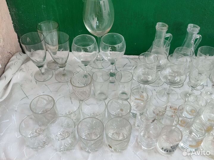 Бокалы фужеры рюмки