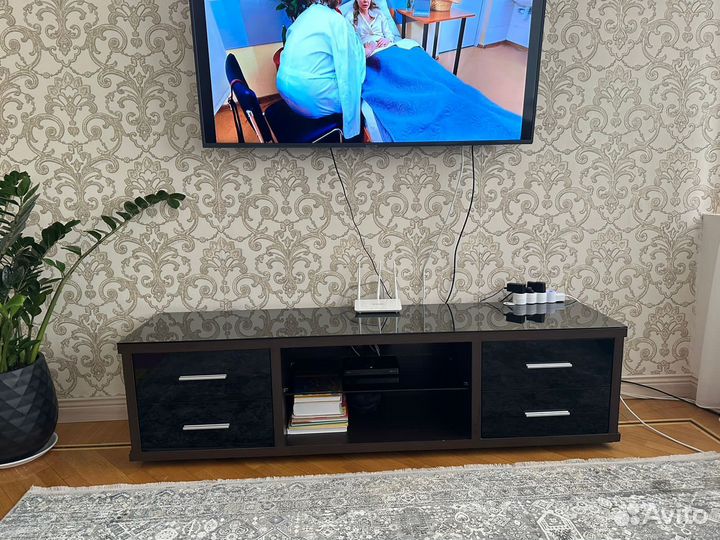 Тумба под тв