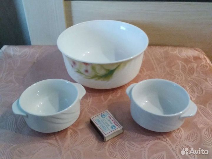 Тарелки и салатники