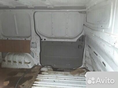 Opel Vivaro Опель Виваро куз 2003