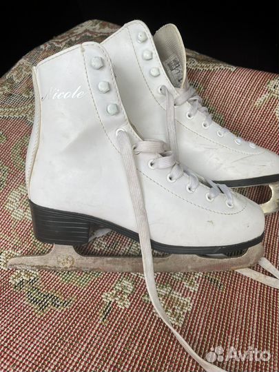 Коньки фигурные