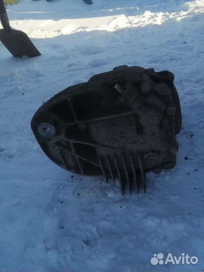 Редуктор задний Land Rover Range Rover M62B44