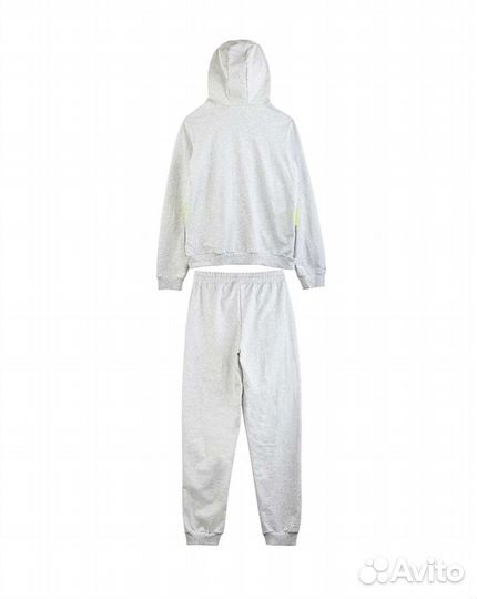 Женский спортивный костюм kari