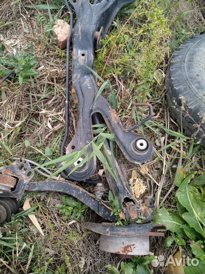 Балка задняя Opel Vectra B в сборе под диск