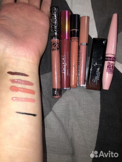 Набор косметики пакетом