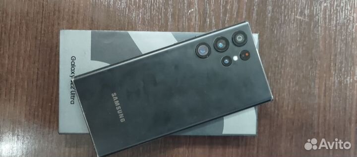 Samsung Galaxy S22 Ultra, 12/1 ТБ