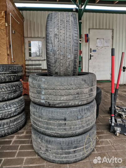 Pirelli Carrier 265/40 R20