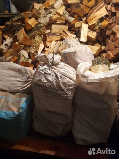 Дрова в мешках береза