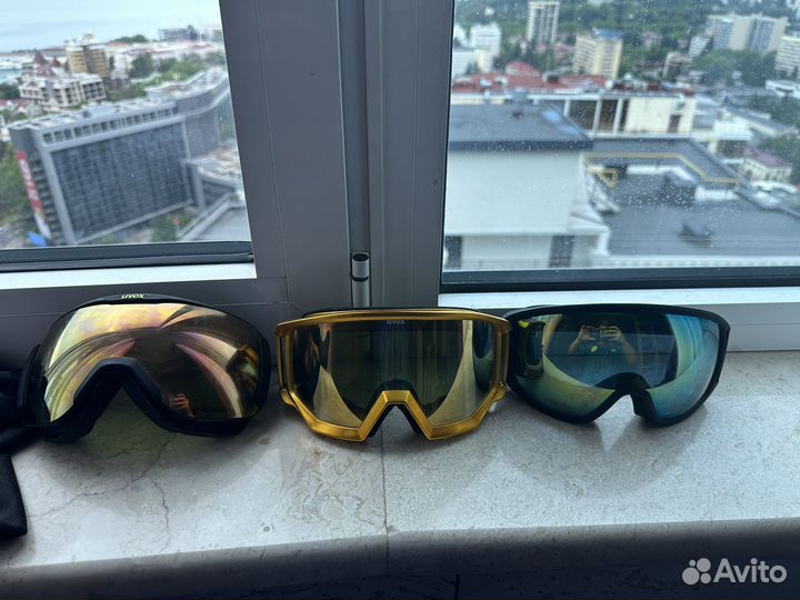 Горнолыжные очки uvex