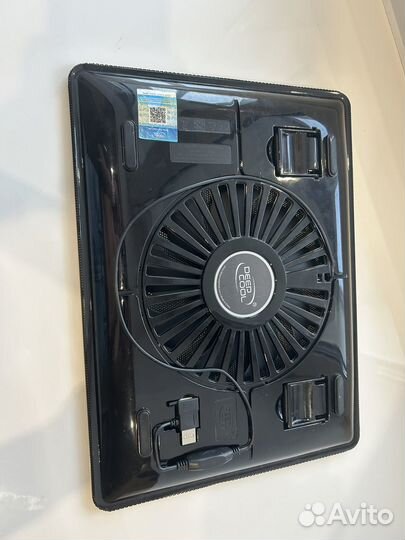 Подставка с охлаждением для ноутбука