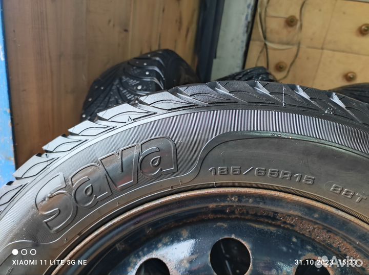 Sava Eskimo Stud 185/65 R15