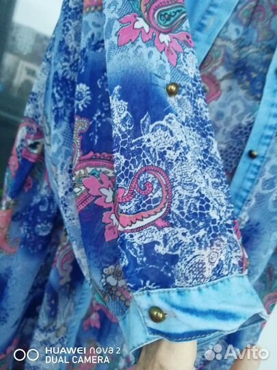 Батник женск 52-56 с джинсовыми вставками. Легкий