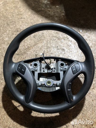 Руль Hyundai Elantra md 5