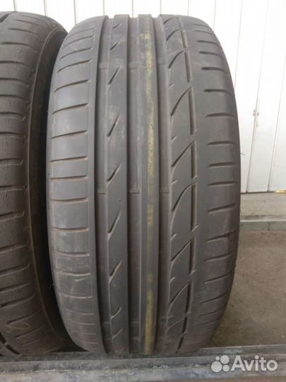 Bridgestone Potenza S001 245/40 R18