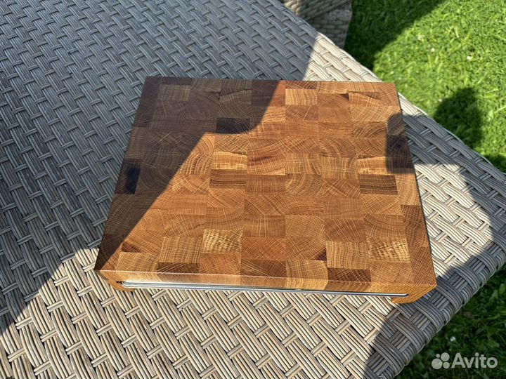 Торцевая разделочная доска с гастроемкостью