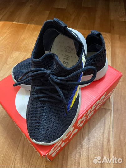 Бейсболка, кепка детская, кроссовки