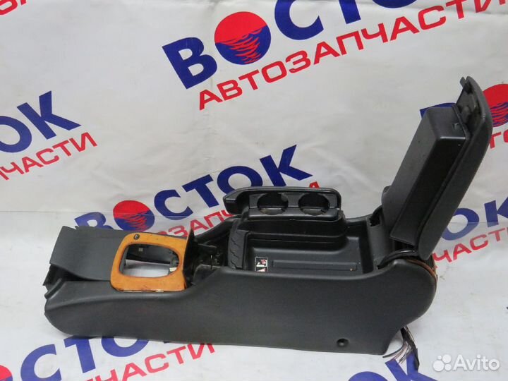 Подлокотник mercedes S500 220