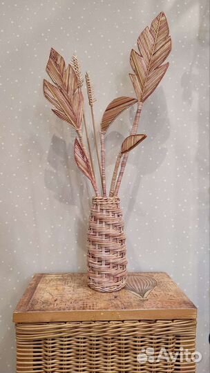 Ваза плетеная из бумажной лозы