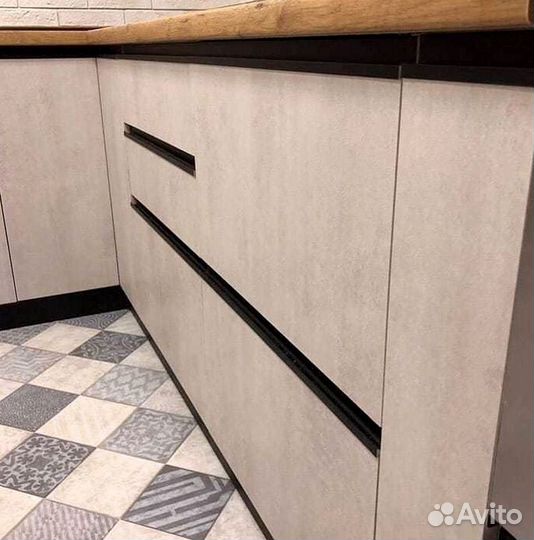 Кухонный гарнитур в стиле модерн