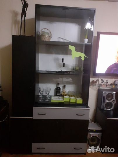 Стенка в гостиную