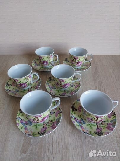 Чайный сервиз на 6 персон