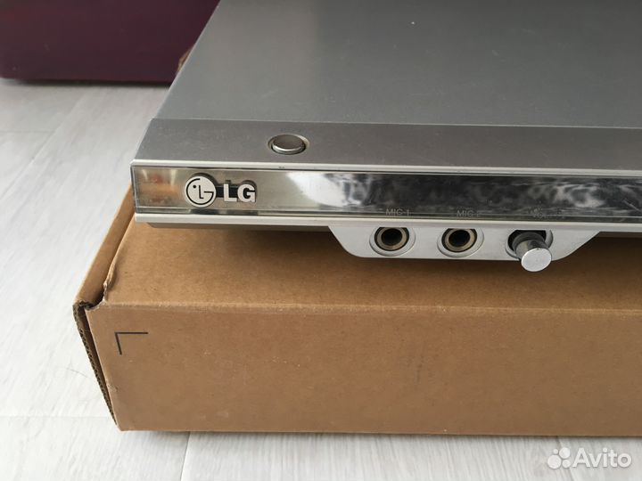 Плеер LG (DVD VCD CD)