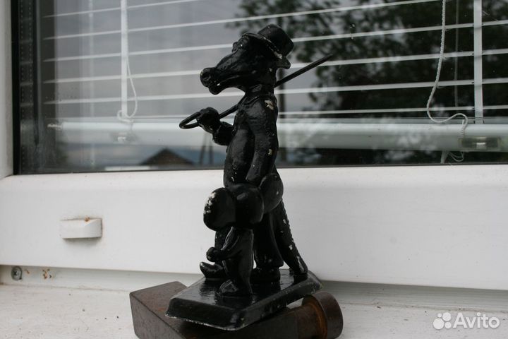 Крокодил гена и чебурашка статуэтка