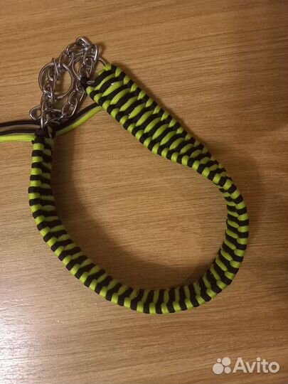 Ошейник для собак из паракорда