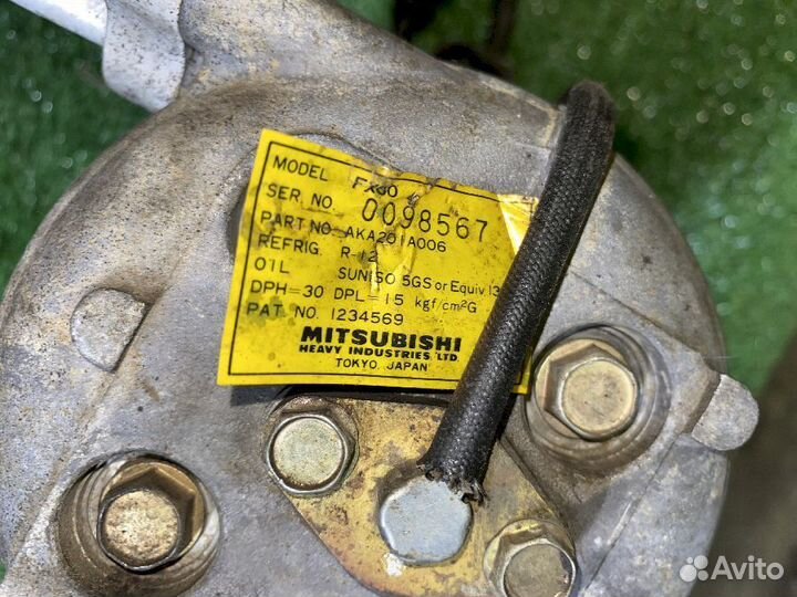 Компрессор кондиционера 4G63 Mitsubishi Galant E52