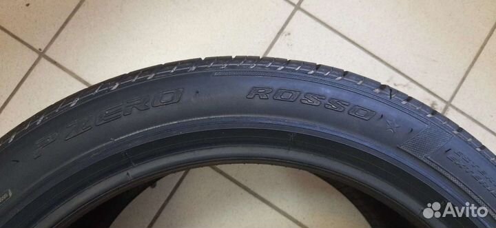 Pirelli P Zero Asimmetrico 275/40 R19 110Y