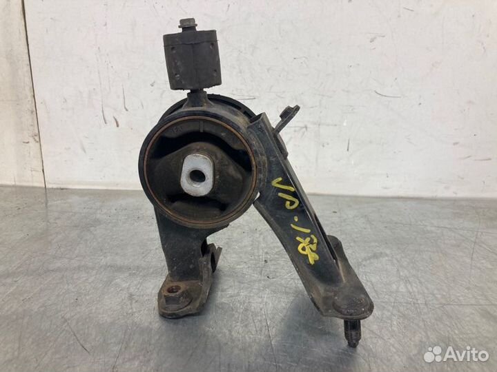 Подушка двигателя Toyota Corolla E150 2ZR